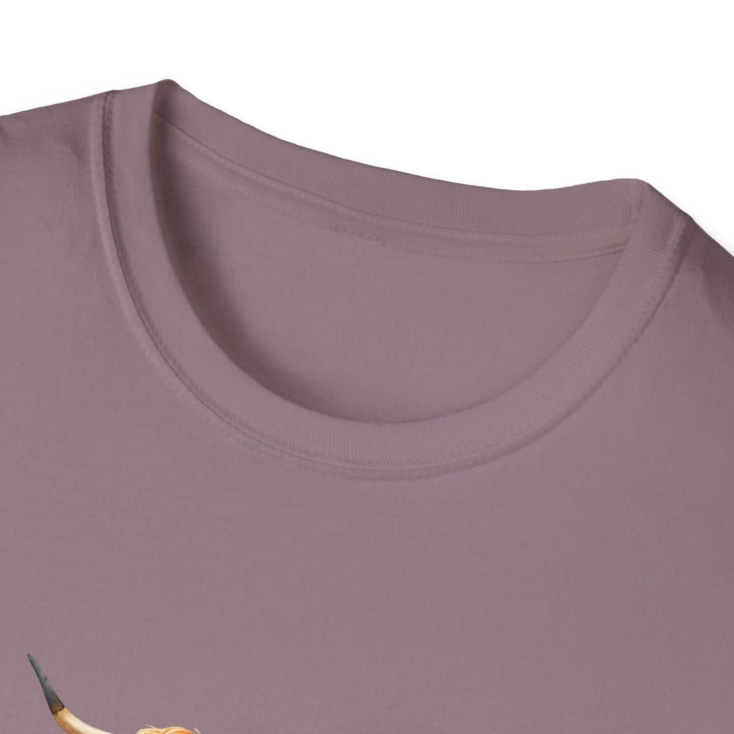 Autumn Cow Graphic T-Shirt - Perfect for Fall Celebrations